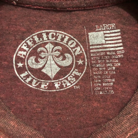😎AFFLICTION Tee - Picture 2 of 3